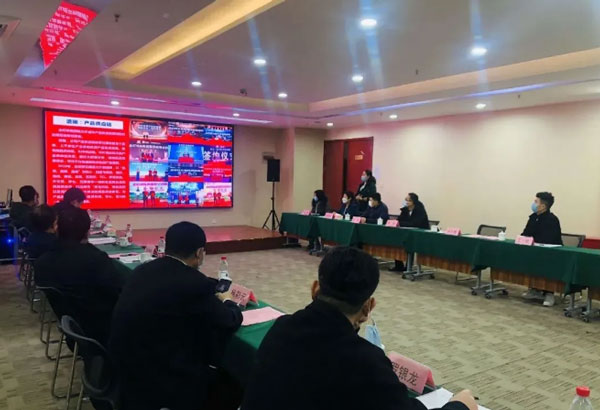 企叮咚會(huì )議室座談會(huì )